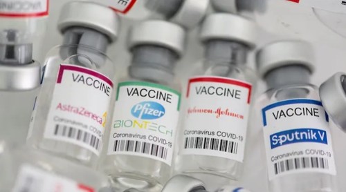 Новые правила въезда в США для тех, кто вакцинирован российским "Спутником V"
