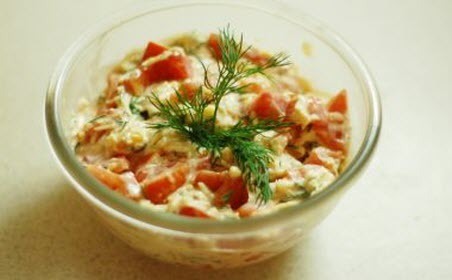 Бабусині страви: "Салат з помідорами та сиром"