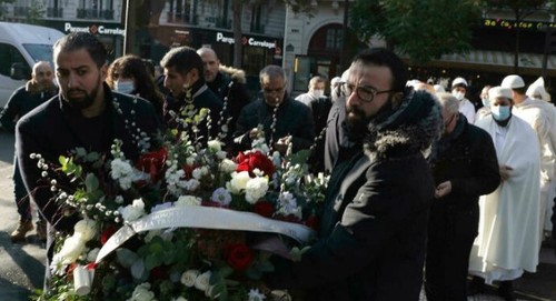 Во Франции почтили память жертв терактов 13 ноября 2015 года