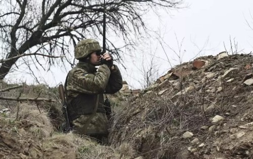 Наращивание войск показывает, что Кремль рассматривает Украину как "незавершенное дело"