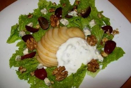 Бабусині страви: "Салат з грушею"