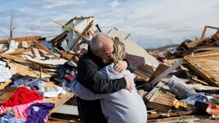 Руйнівні смертоносні торнадо можуть стати "новою нормою" з огляду на зміни клімату