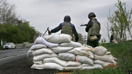 Reuters: Источники сообщают об отправке российских наемников на восток Украины