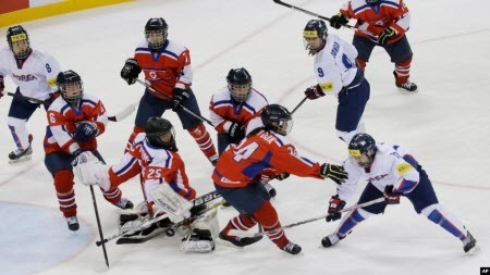 Чемпионат мира по хоккею отменён из-за массового заражения COVID-19