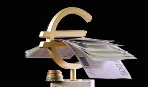 €! Евро исполнилось 20 лет