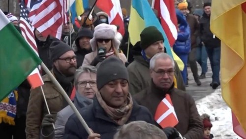 Іноземці вийшли на вулиці Києва, щоб підтримати Україну