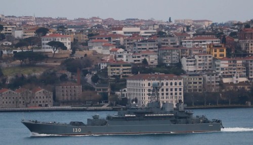Росія спрямувала військові кораблі у Чорне море