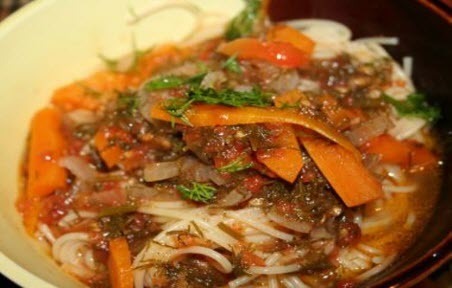 Бабусині страви: "Вермішель з телятиною і овочевим бульйоном"