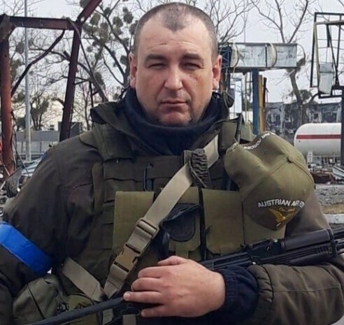 Нову країну можуть побудувати лише люди. Істоти - ні