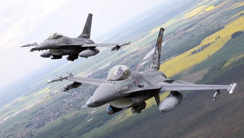 "Щонайменше один раз в своєму житті винищувач F-16 змінив хід світової історії" - Олександр Пасховер