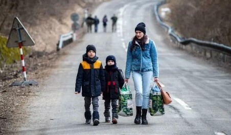 Досвід воєн у Європі показує, що значна частина біженців не повернеться в Україну