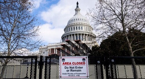 Столиця США перебуває в стані «підвищеної загрози» після терактів у день Нового року