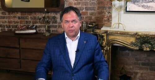 "Какая польза от Трампа, конспирологический этюд" - Алексей Копытько