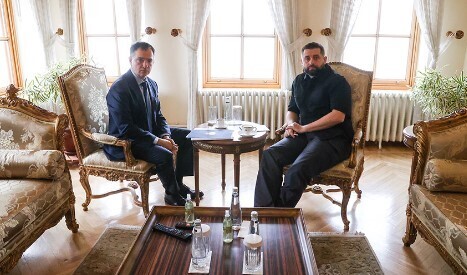 "Так, на чем мы остановились?...  " - Андрей Капустин 