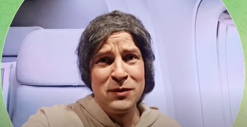 "Как ТУРИСТКА "душевно" слетала в Москву на ПАРАД [Пародия]" - Юрий ВЕЛИКИЙ (ВИДЕО)
