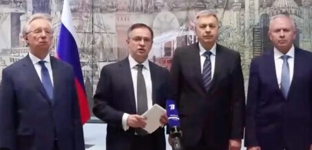 "Делегація Рф на переговорах в Стамбулі погрожувала воювати 21 рік" - Джон Сміт