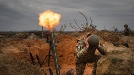 Населенню говорять про переговори - підтекст: "Зараз ми про все домовимося і буде вам щастя" - Дмитро "Калинчук" Вовнянко 