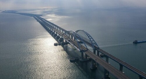 кремль використовує цивільних для прикриття Керченського мосту від ударів ЗСУ