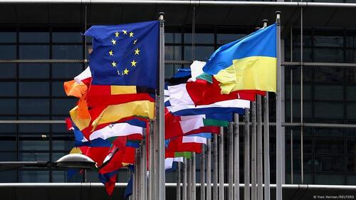 ЕС утвердил «один из самых жестких» пакетов санкций против России
