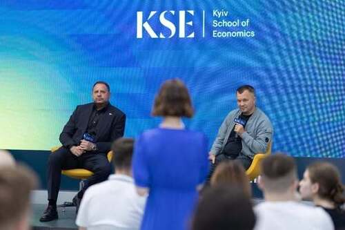 "«Розйоб», який заслуговує Банкова" - Владислав Смірнов