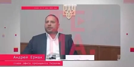 "Наочна демонстрація того, навіщо росія просуває "нові ліца" в Україні" - Джон Сміт