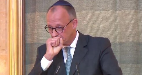 Когда канцлер едва сдержал слезы…