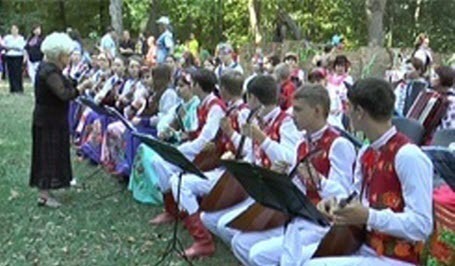 «Сад песен Сковороды» - авторская музыка, народные мелодии и все жанры фольклора