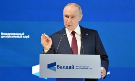Сито Сократа: Время ответа на кризис идей