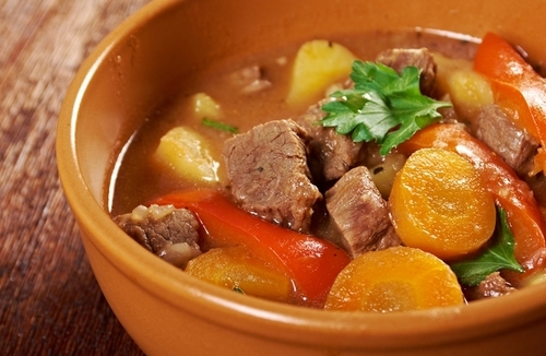 Маміни секрети "Овочеве рагу з м'ясом"