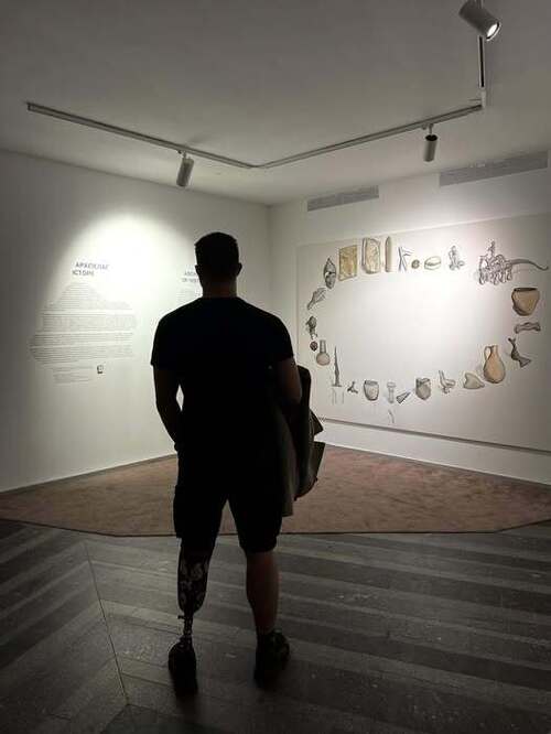 "ВОЇН І МУЗЕЙ" - Владислав Смірнов