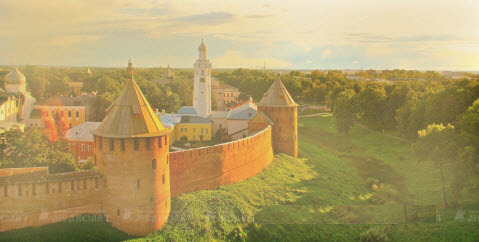 "Теорія, збудована на бажаннях і симпатіях, не на доказах" - Джон Сміт