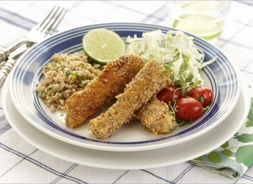 Бабусині страви:  Рибні палички обсмажені в паніровці"