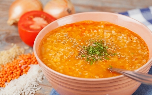 Бабусині страви: "Курячий суп з з сочевиці в мультиварці"