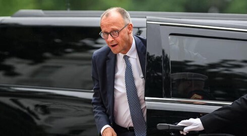 Шестеро одну не ждут