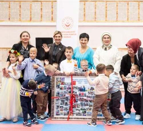 "ПІАР ЗЕЛЕНСЬКОЇ НА ДІТЯХ" - Олександр Бригинець