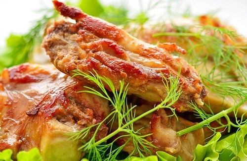 Бабусині страви: "Кролик під винним соусом по-грецьки"