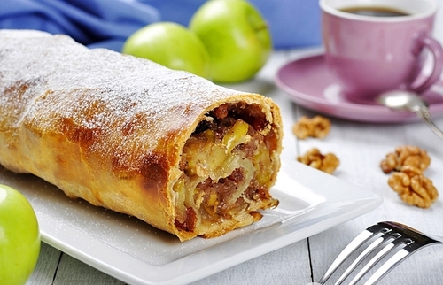 Бабусині страви: "Віденський штрудель"