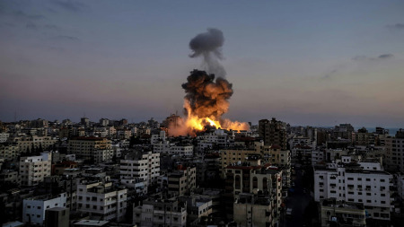 "Добро пожаловать в мир..." - Кирилл Данильченко