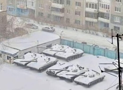 Экономика горящих танков и падающих бомб