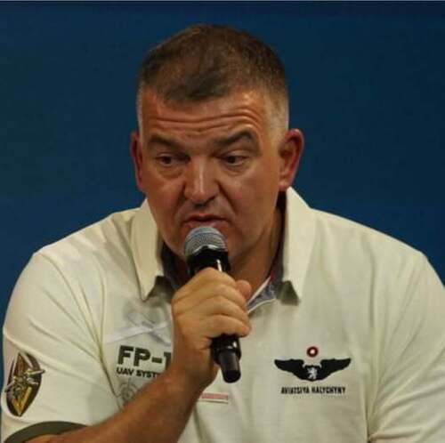 У «ЕЛЕКТРОНІКА» ГОЛОС ПРОРІЗАВСЯ...