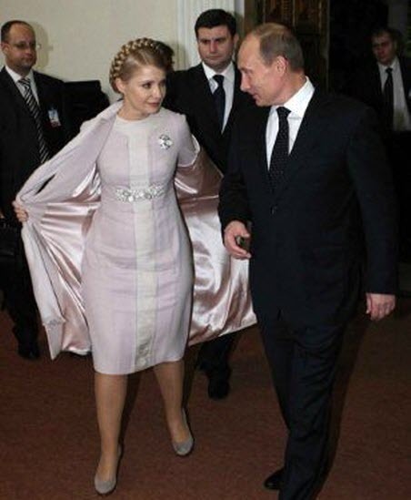 Бабусю української корупції на політичну пенсію збираються відправити?