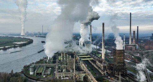 После трех ударов Германия встала с ковра