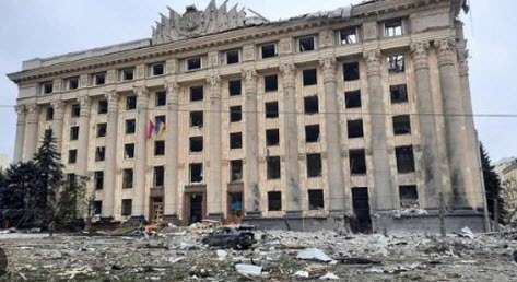 "Улица Натальи Ужвий. Край цивилизации. Последняя улица Европы или что это?" - Алексей Копытько