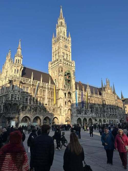 "Не веселі новини з Мюнхена" - Віктор Уколов