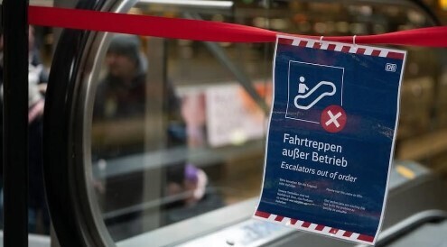 У Deutsche Bahn взбесились эскалаторы по всей стране