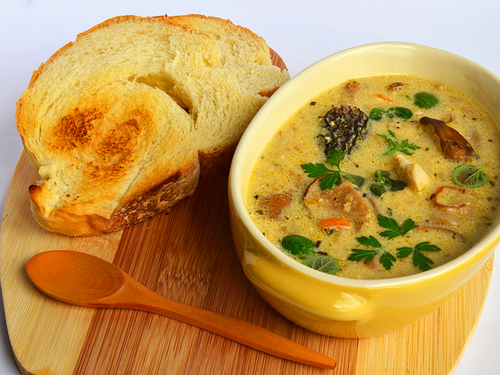 Маміни секрети "Курячі шлуночки з грибами і картоплею"