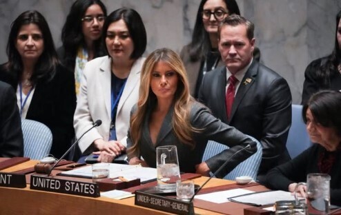 Мелания Трамп и искусство тонкого укола