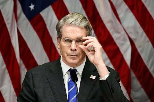 "Офіційно: США тимчасово знімають санкції з російської нафти" - Остап Яриш