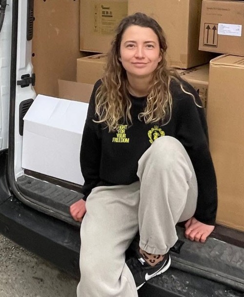 Amsterdam woman’s creative Ukraine fundraising events a hit