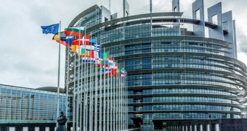 Євродепутати занепокоєні зливами конфіденційної інформації з Угорщини до росії